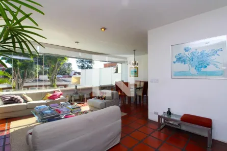 Casa com 4 Quartos à venda, 375m² no Jardim Leonor, São Paulo