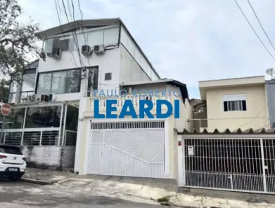Casa com 3 Quartos à venda, 205m² no Vila Hamburguesa, São Paulo