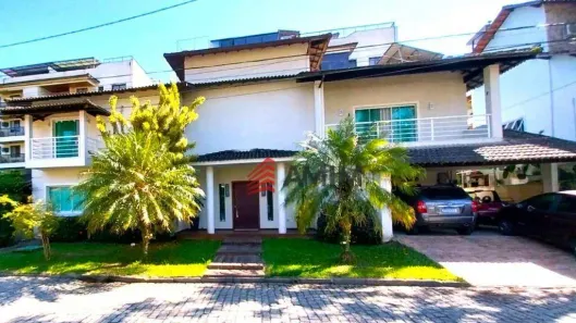 Casa de Condomínio com 4 Quartos à venda, 330m² no Maceió, Niterói