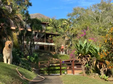 Fazenda/Sítio com 12 Quartos à venda, 800m² no Cuiabá, Petrópolis