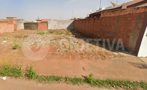 Lote/Terreno à venda, 500m² no São Jorge, Uberlândia