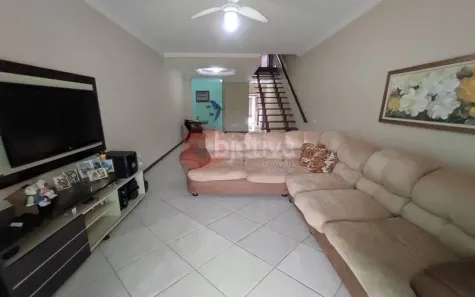 Casa com 2 Quartos à venda, 120m² no Palmeiras, Cabo Frio