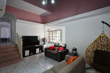 Casa com 3 Quartos à venda, 224m² no Parque Marabá, Taboão da Serra