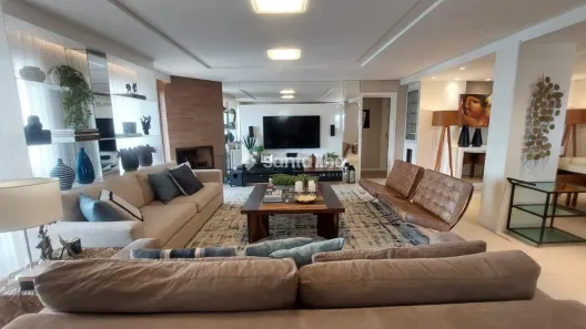 Apartamento com 3 Quartos à venda, 204m² no Itacorubi, Florianópolis