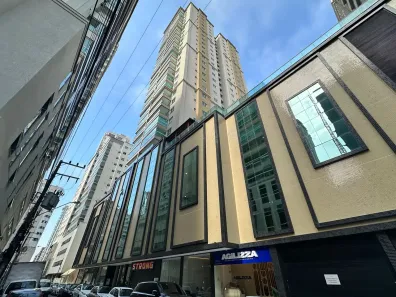 Apartamento com 3 Quartos à venda, 155m² no Meia Praia, Itapema