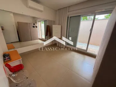Casa de Condomínio com 4 Quartos para alugar, 525m² no Jardim Karaíba, Uberlândia