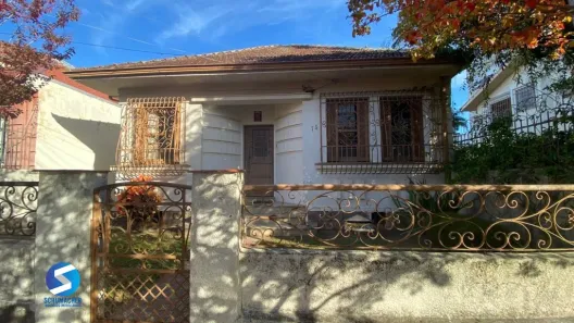 Casa com 3 Quartos à venda, 138m² no Azenha, Porto Alegre