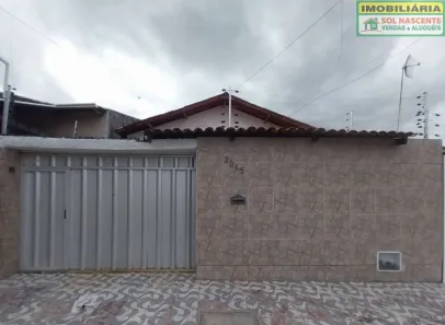 Casa com 3 Quartos à venda, 128m² no Itaperi, Fortaleza