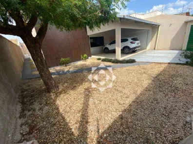 Casa com 4 Quartos à venda, 211m² no Jardim Aureny I, Palmas