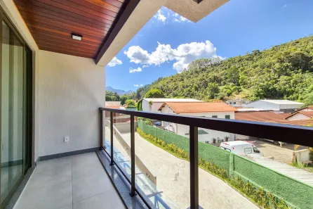 Apartamento com 2 Quartos à venda, 59m² no Artistas, Teresópolis