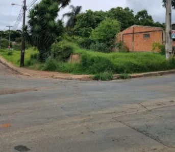 Lote/Terreno para alugar, 462m² no Uvaranas, Ponta Grossa