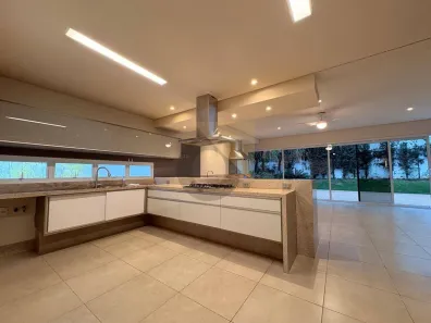 Casa de Condomínio com 4 Quartos à venda, 351m² no Loteamento Mont Blanc Residence, Campinas