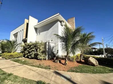 Casa de Condomínio com 3 Quartos à venda, 370m² no Swiss Park, Campinas