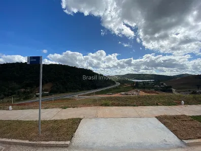 Lote/Terreno à venda, 300m² no Vina Del Mar, Juiz de Fora