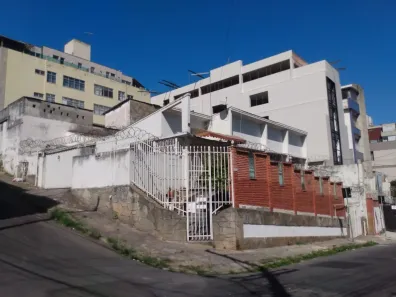 Casa com 4 Quartos à venda, 208m² no Alto Barroca, Belo Horizonte