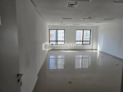 Sala Comercial para alugar, 433m² no Parque Residencial Aquarius, São José dos Campos