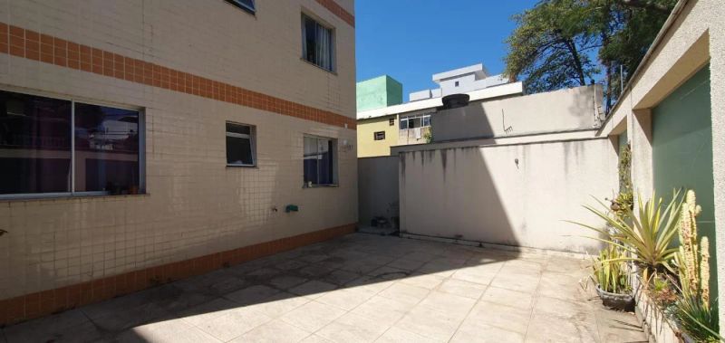 Apartamento com 3 quartos — Santa Mônica, Belo Horizonte