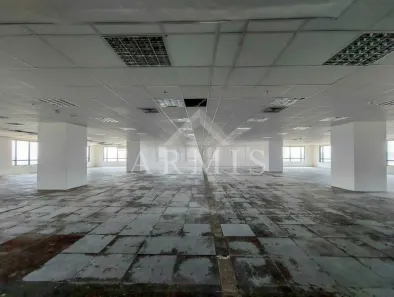 Sala Comercial para alugar, 580m² no Alphaville Industrial, Barueri