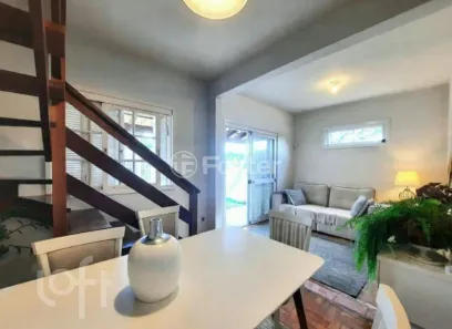 Casa com 3 Quartos à venda, 160m² no Lomba do Pinheiro, Porto Alegre