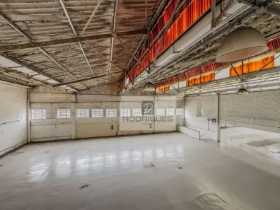 Galpão/Depósito/Armazém à venda, 2942m² no Centro, Diadema