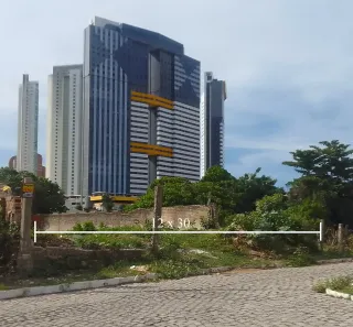 Lote/Terreno à venda, 360m² no Ponta Negra, Natal