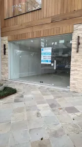 Ponto Comercial para alugar, 70m² no Quinta da Serra, Canela