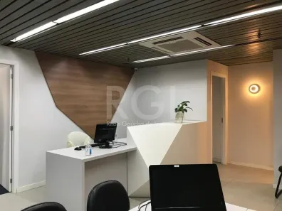 Sala Comercial para alugar, 390m² no Centro Histórico, Porto Alegre
