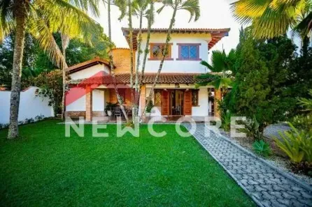 Casa com 4 Quartos à venda, 331m² no Capricórnio I, Caraguatatuba