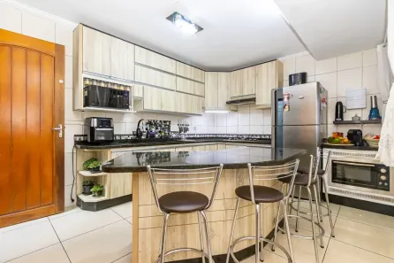 Sobrado com 2 Quartos à venda, 162m² no Jardim Yeda, Campinas