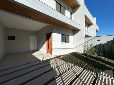 Casa com 3 Quartos à venda, 122m² no Costa e Silva, Joinville