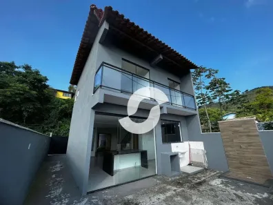 Casa de Condomínio com 3 Quartos à venda, 170m² no Itaipu, Niterói