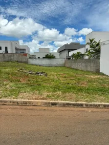 Lote/Terreno à venda, 360m² no Condomínio Residencial Grand Trianon, Anápolis