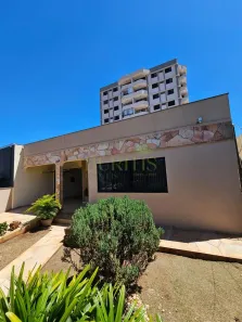 Casa com 3 Quartos para alugar, 360m² no Vila Carolina, Rio Verde