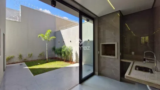 Casa com 3 Quartos à venda, 168m² no Grand Ville, Uberlândia
