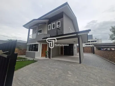 Casa com 3 Quartos à venda, 270m² no São Sebastião, Palhoça