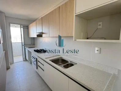 Apartamento com 2 Quartos para alugar, 92m² no Kobrasol, São José