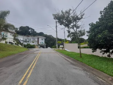 Lote/Terreno à venda, 898m² no Golf Gardens, Carapicuíba