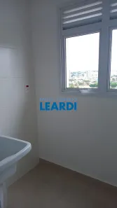 Apartamento com 2 Quartos para alugar, 47m² no Vila Palmares, Santo André