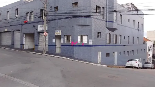 Prédio Comercial com 36 Quartos à venda, 1100m² no Centro, Jundiaí
