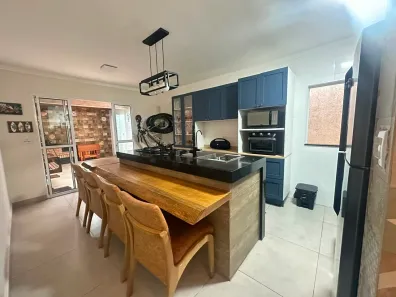 Casa com 2 Quartos à venda, 74m² no Aviação, Praia Grande