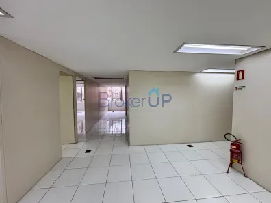 Sala Comercial para alugar, 237m² no Centro Histórico, Porto Alegre