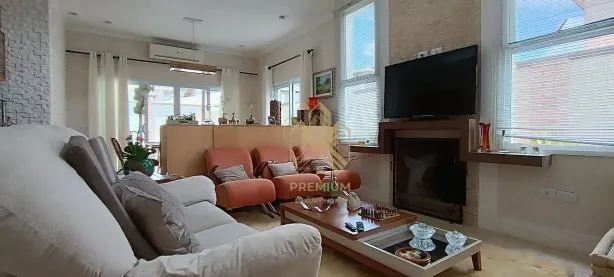 Casa de Condomínio com 5 Quartos à venda, 257m² no Jardim Maristela, Atibaia