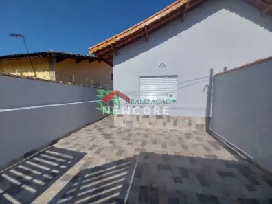 Casa com 2 Quartos à venda, 65m² no Jardim Leonor, Mongaguá