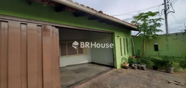 Casa com 3 Quartos à venda, 230m² no Jardim Tropical, Cuiabá