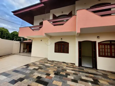 Casa com 3 Quartos para alugar, 125m² no Jardim São Roque, Americana