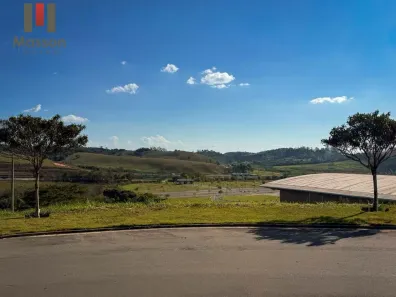 Lote/Terreno à venda, 652m² no São Pedro, Juiz de Fora