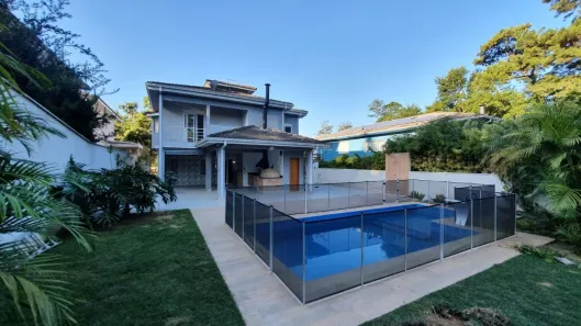 Casa de Condomínio com 4 Quartos à venda, 420m² no Paisagem Renoir, Cotia