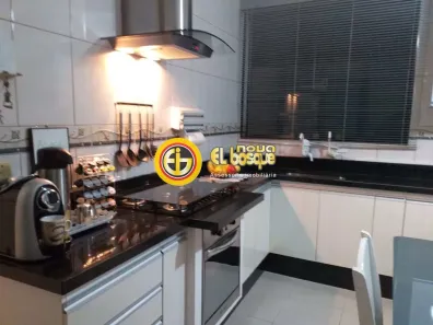 Sobrado com 4 Quartos à venda, 250m² no Jardim Bandeirante (São Rafael), São Paulo