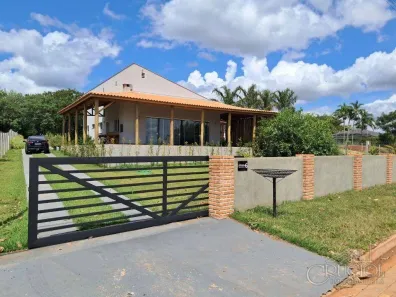 Fazenda/Sítio com 4 Quartos à venda, 300m² no Centro, Alvorada do Sul
