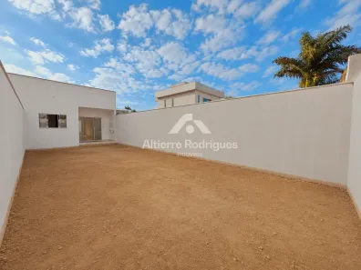 Casa com 2 Quartos à venda, 75m² no São Francisco, Serra